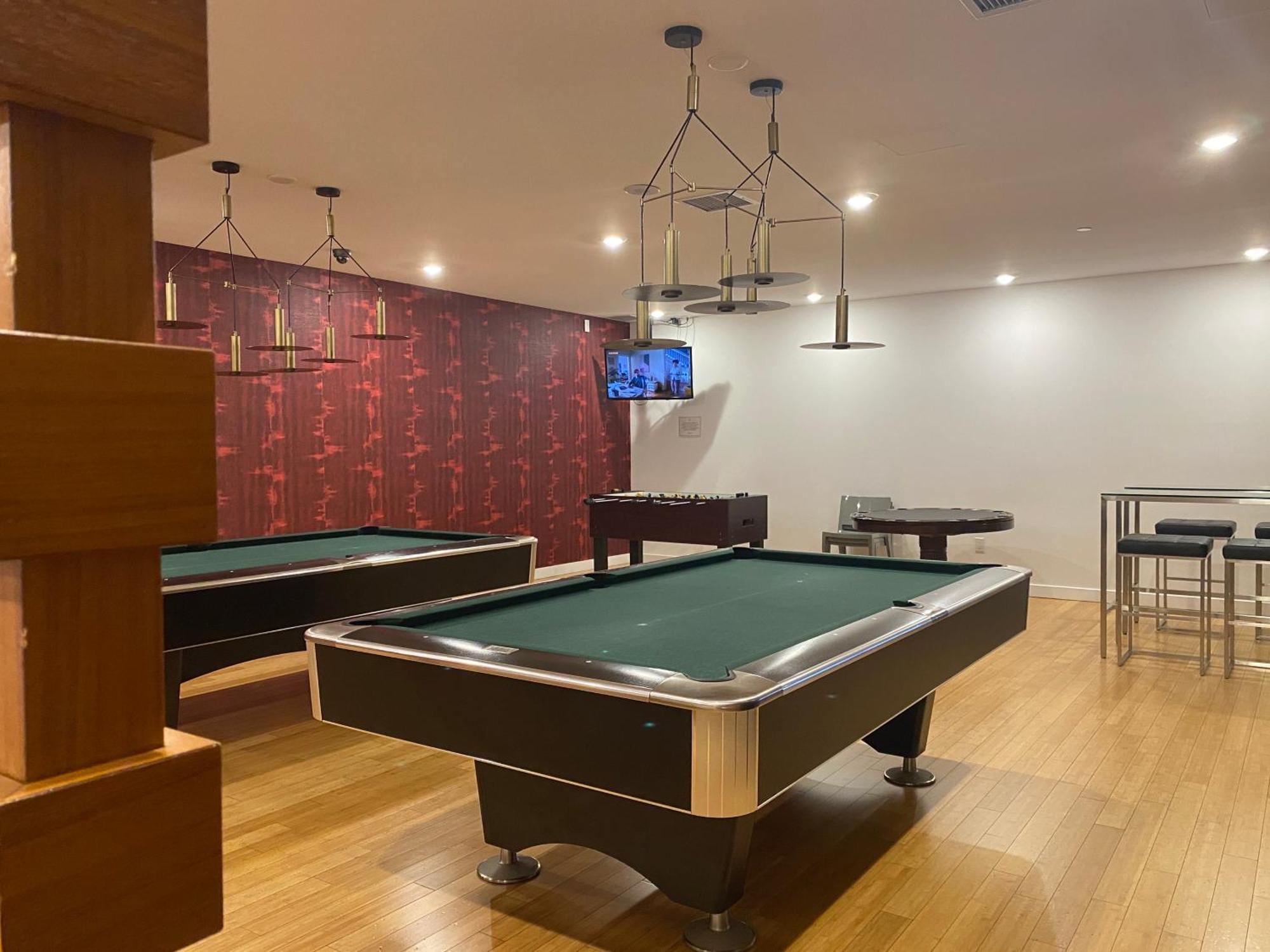 Family Oriented Downtown Toronto 2Bdrm Condo With Parking & Office Space Exterior foto